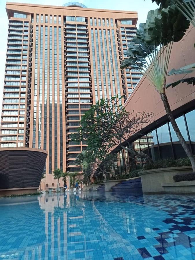 Berjaya Times Square Service Apartment, Куала-Лумпур Екстер'єр фото
